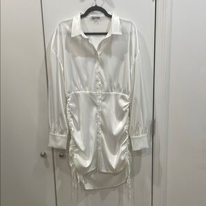 Elegant White Satin Mini Dress Long Sleeved bridal